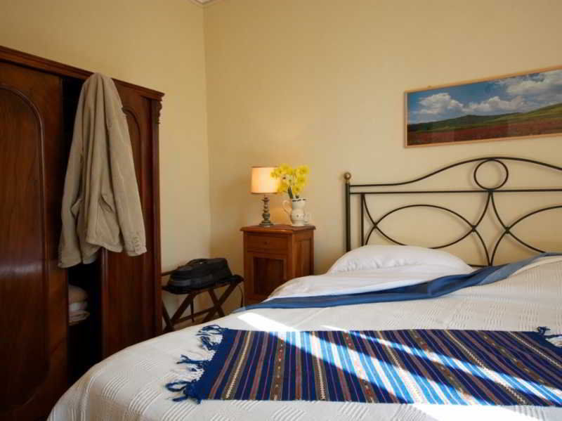 Camere Andrei Пиенца Екстериор снимка