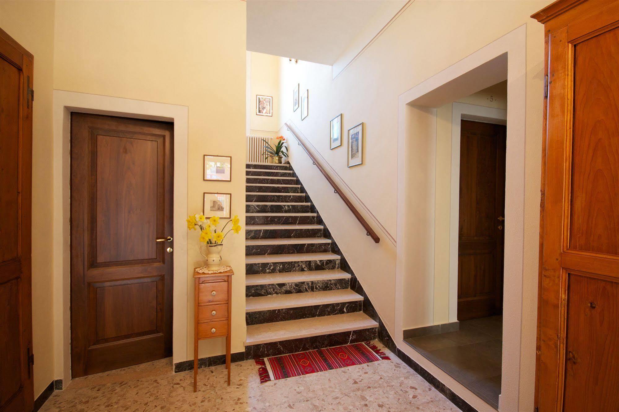 Camere Andrei Пиенца Екстериор снимка